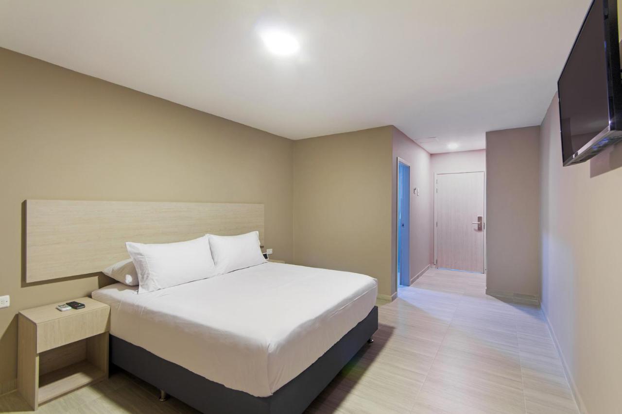 Ribai Hotels - Barranquilla エクステリア 写真